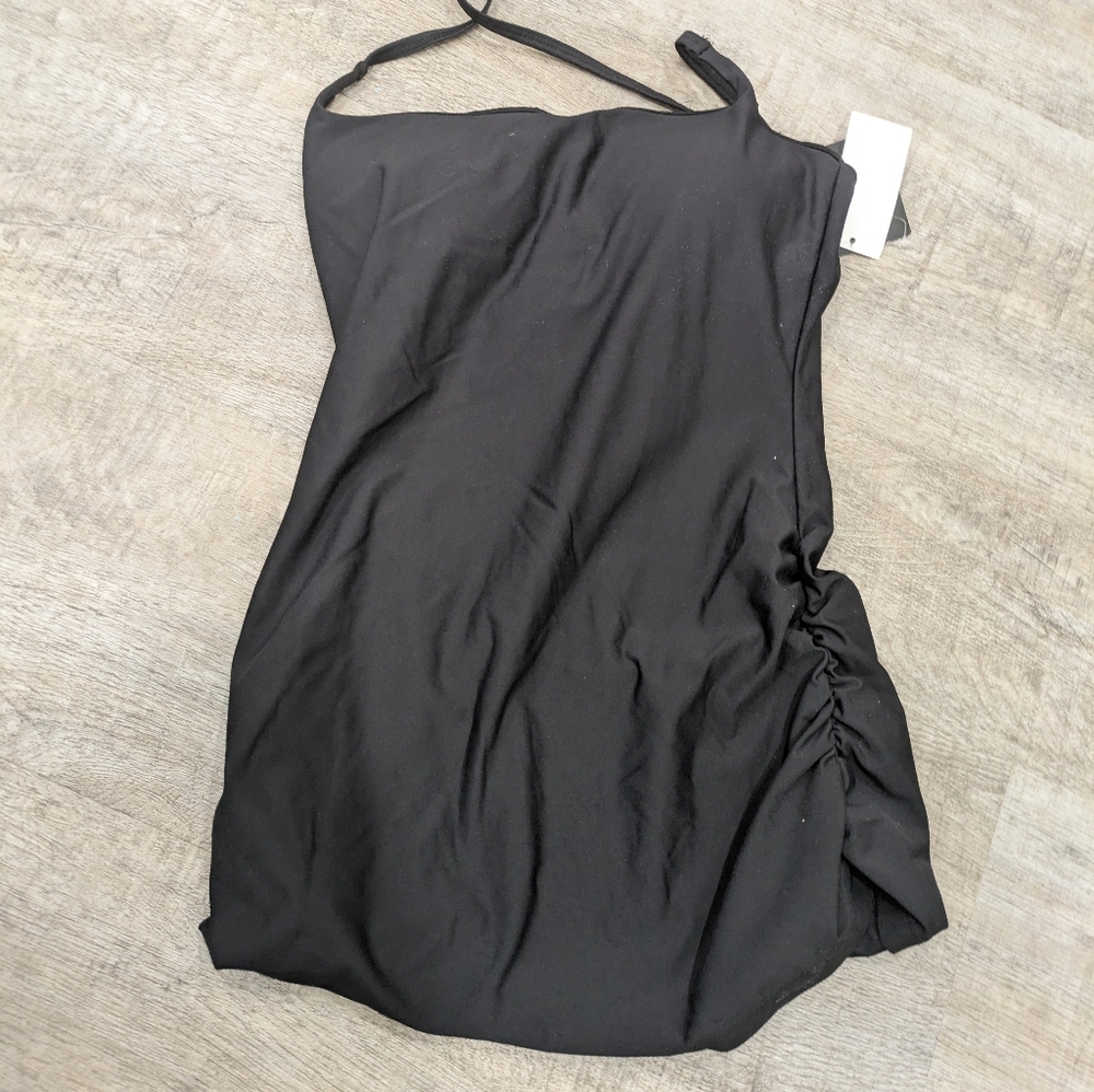 NWT NYLORA Black Athletic Top Size Small